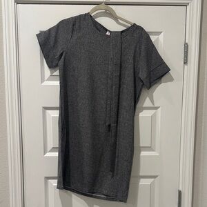 Chic Gray Short Sleeve Dress